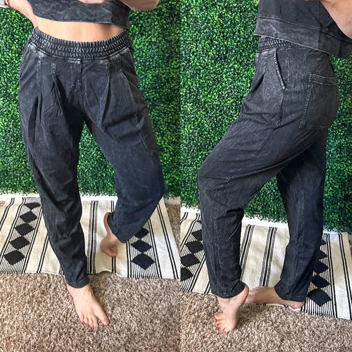 Limber Up Straight Leg Sweats in Black - Maple Row Boutique