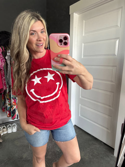 Happy Stars Soft Graphic Tee - Maple Row Boutique 