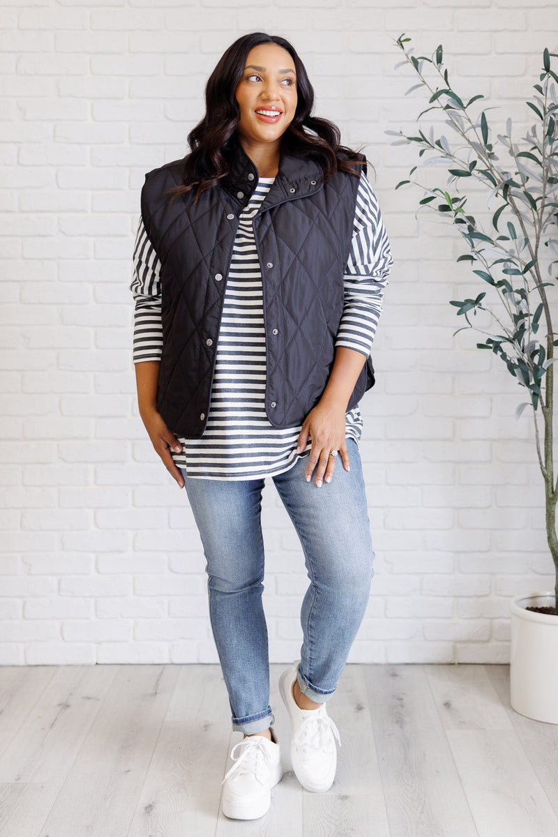 Layering Queen Quilted Puffer Vest in Black - Maple Row Boutique 